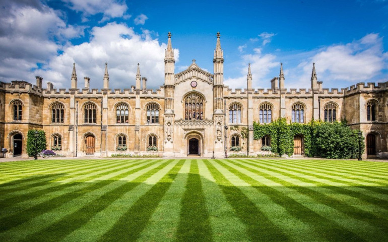 Cambridge cancels face-to-face lectures until summer 2021