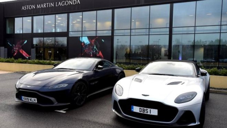 Aston Martin chief leaves amid 94% share collapse