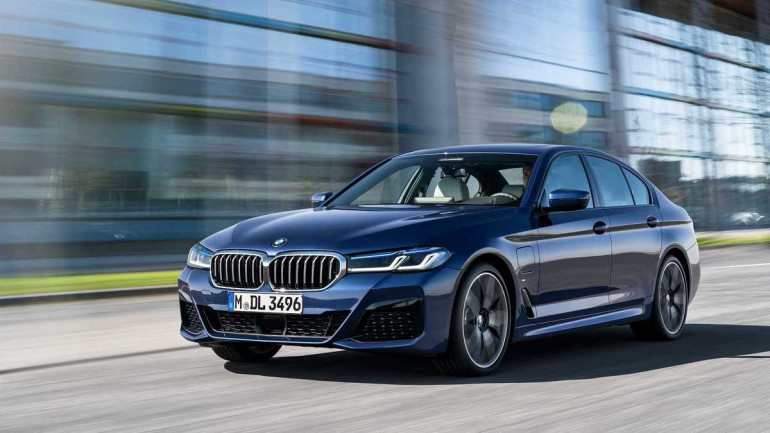 BMW unveils 2021 5 Series with updated look and mild-hybrid technology