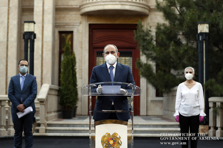 Քննարկում ենք մի քանի սցենար՝ դրանցից մեկով որոշում կկայացնենք. վարչապետը՝ համատարած արգելափակման մասին (տեսանյութ) Քննարկում ենք մի քանի սցենար՝ դրանցից մեկով որոշում կկայացնենք. վարչապետը՝ համատարած արգելափակման մասին (տեսանյութ)