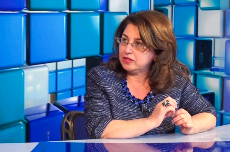 Իշխանության ամբարտավան կեցվածքը երկիրը հասցրել է հումանիտար աղետի, ելքը համախմբումն է, երկիրը դուրս բերելն այս վիճակից, իրական պատասխանատուներն էլ կհայտնվեն քաղաքական աղբանոցում. Արմենուհի Կյուրեղյան Իշխանության ամբարտավան կեցվածքը երկիրը հասցրել է հումանիտար աղետի, ելքը համախմբումն է, երկիրը դուրս բերելն այս վիճակից, իրական պատասխանատուներն էլ կհայտնվեն քաղաքական աղբանոցում. Արմենուհի Կյուրեղյան