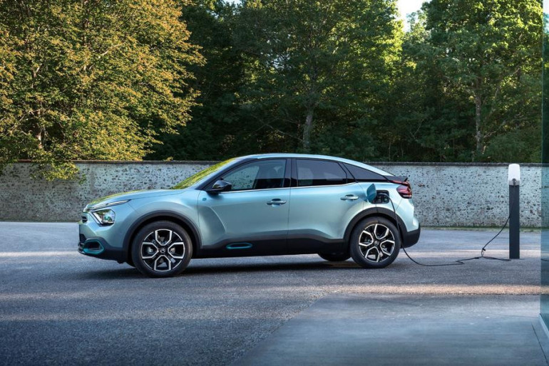 Նոր Citroen C4-ը վերածվել է քրոսովերի և դարձել էլեկտրամեքենա (տեսանյութ, լուսանկարներ)