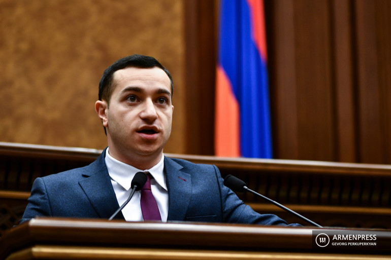 Կառավարությունը հասկանում է, որ իր դեմ կուտակված է բավականին մեծ դժգոհություն, դրա համար էլ սահմանափակում են քաղաքական ընդդիմության գործիքակազմի կիրառումը. Ա. Ղազինյան