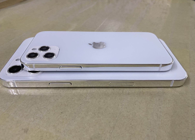 Появились фото iPhone 12 в стиле iPad Pro