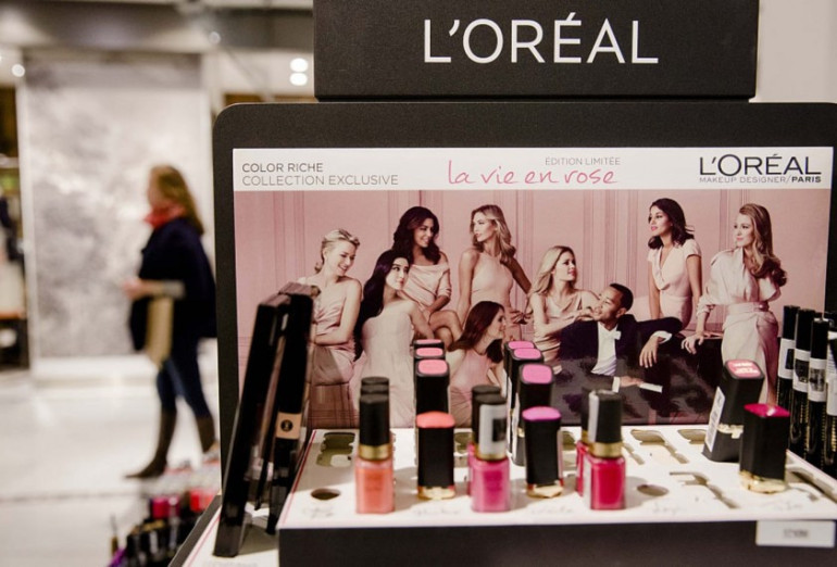 L'oreal-ն իր դիմահարդարման պարագաների նկարագրությունից կհեռացնի «սպիտակեցնող» և «գունաբացող» բառերը L'oreal-ն իր դիմահարդարման պարագաների նկարագրությունից կհեռացնի «սպիտակեցնող» և «գունաբացող» բառերը
