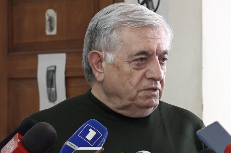Այն, ինչում մեղադրում են Ազարյանին բացարձակ կարգապահական խախտման տարրեր չի պարունակում, բայց իշխանությունները գիտեք, թե ինչպիսի ճնշումներ են գործադրում. Ռուբեն Սահակյան Այն, ինչում մեղադրում են Ազարյանին բացարձակ կարգապահական խախտման տարրեր չի պարունակում, բայց իշխանությունները գիտեք, թե ինչպիսի ճնշումներ են գործադրում. Ռուբեն Սահակյան