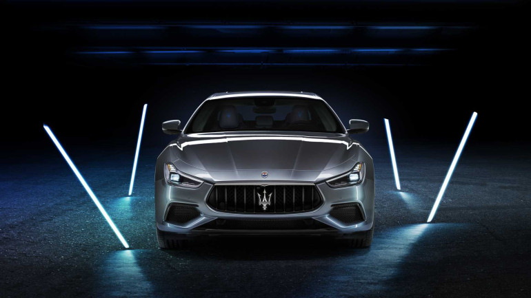 Maserati-ն պատմության մեջ առաջին անգամ հիբրիդային սեդան է ներկայացրել (լուսանկարներ)