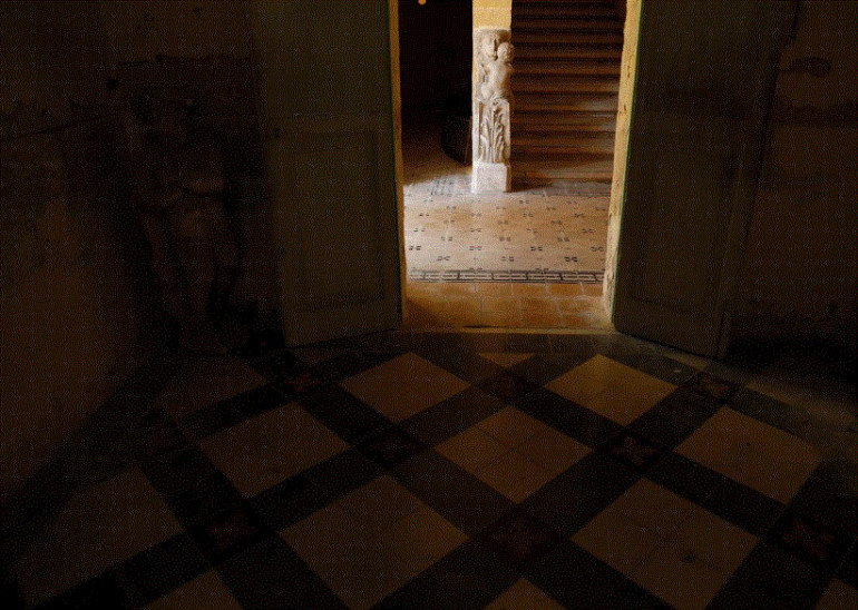A tour of crumbling Malta villa where the Queen lived in her 20s - Reuters