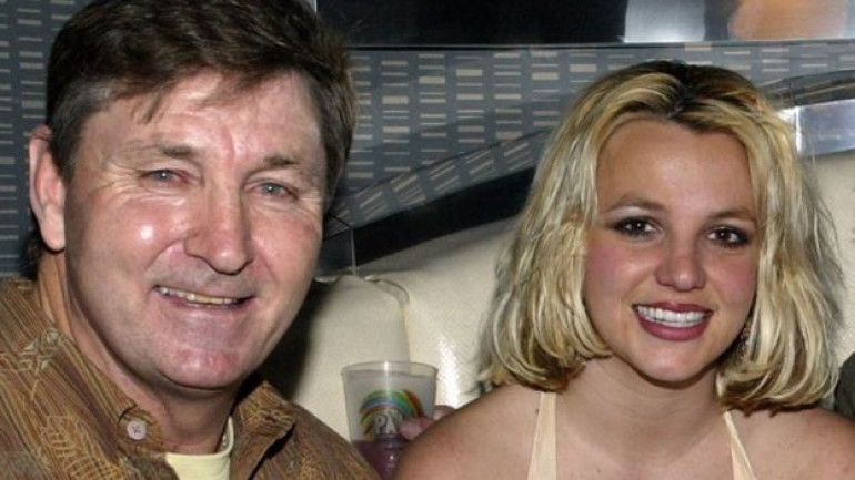 Britney Spears asks court to remove dad's control over personal life