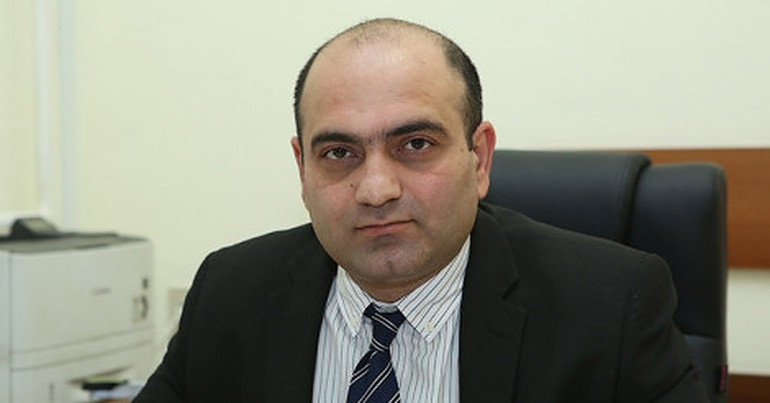 Եթե մինչ այժմ ասում էինք, որ տնտեսական հեղափոխությունը պոպուլիստական հայտարարություն է, ապա վախենամ, որ հիմա կարող է լինել հեղափոխություն, բայց ճիշտ հակառակ ուղղությամբ և վատ իմաստով․ տնտեսագետ Եթե մինչ այժմ ասում էինք, որ տնտեսական հեղափոխությունը պոպուլիստական հայտարարություն է, ապա վախենամ, որ հիմա կարող է լինել հեղափոխություն, բայց ճիշտ հակառակ ուղղությամբ և վատ իմաստով․ տնտեսագետ