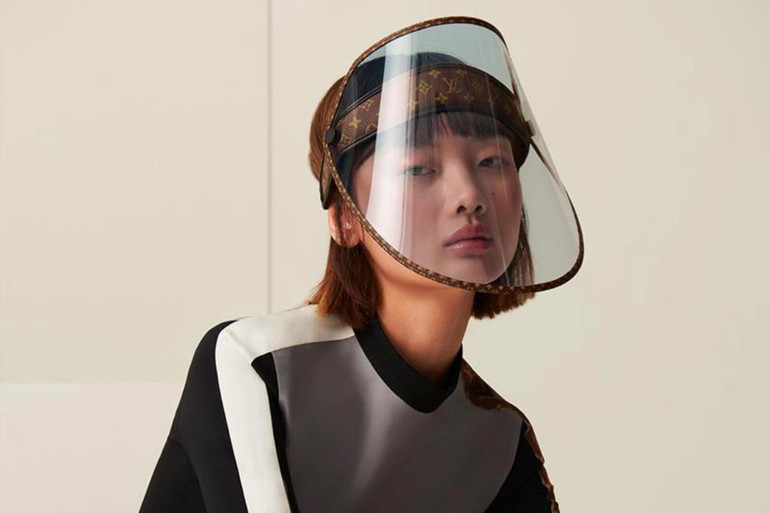 Louis Vuitton նորաձևության տունը քննադատության է ենթարկվել թանկարժեք և անօգուտ դիմակ անոնսելու համար Louis Vuitton նորաձևության տունը քննադատության է ենթարկվել թանկարժեք և անօգուտ դիմակ անոնսելու համար