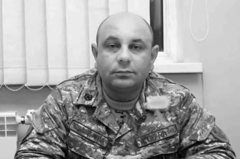 Նա երբեք չէր նահանջում, իր երազանքներն իմ ու եղբորս ուսման ու լավ ապագայի հետ էին կապված. ջավախքցի փոխգնդապետի աղջիկը՝ զոհված հայրիկի մասին Նա երբեք չէր նահանջում, իր երազանքներն իմ ու եղբորս ուսման ու լավ ապագայի հետ էին կապված. ջավախքցի փոխգնդապետի աղջիկը՝ զոհված հայրիկի մասին