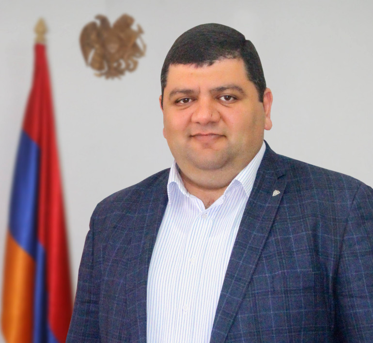 ԽՍՀՄ սահմաններով Հայաստան-Ադրբեջան սահմանն անցնում է Կապանի օդանավակայանի մոտով, բայց օդանավակայանը մնում է հայկական տարածքում. Կապանի քաղաքապետ