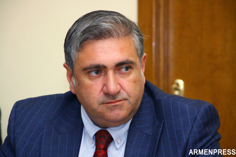 Փաշինյանի տնտեսական քաղաքականությունից «ոչ էլիտան» ամենաշատն է տուժելու, եթե սահմանները բացվեն՝ կլինի արտագաղթ, եթե չբացվեն՝ սոցիալական բունտ, մարդիկ ուղղակի հացի փող չեն ունենա․ Ա․ Խաչատրյան Փաշինյանի տնտեսական քաղաքականությունից «ոչ էլիտան» ամենաշատն է տուժելու, եթե սահմանները բացվեն՝ կլինի արտագաղթ, եթե չբացվեն՝ սոցիալական բունտ, մարդիկ ուղղակի հացի փող չեն ունենա․ Ա․ Խաչատրյան