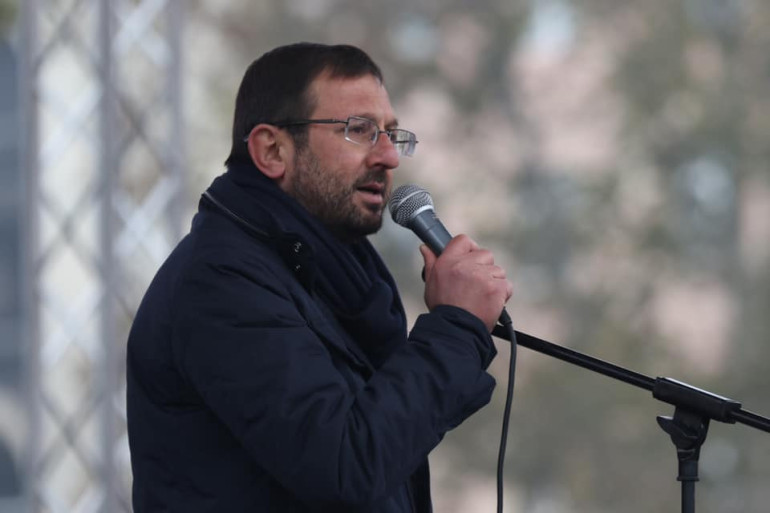 Փաշինյանի հրաժարականի պահանջով առաջարկներին իշխանություններն արձագանքում են լոկ մեկ ձևով՝ սադրանքներով՝ օգտագործելով և՛ վարչական ռեսուրսները, և՛ իրավապահ մարմինները. Գեղամ Մանուկյան Փաշինյանի հրաժարականի պահանջով առաջարկներին իշխանություններն արձագանքում են լոկ մեկ ձևով՝ սադրանքներով՝ օգտագործելով և՛ վարչական ռեսուրսները, և՛ իրավապահ մարմինները. Գեղամ Մանուկյան