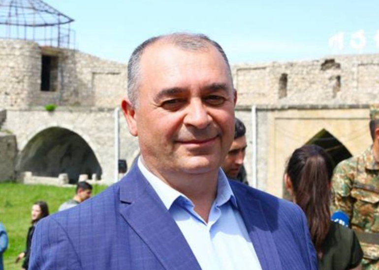 Ես վրդովված եմ Փաշինյանի՝ Շուշիի մասին հայտարարությունից, չի կարելի նման բան ասել, ՀՀ-ում գյուղեր կան, որ ադրբեջանական անուններ ունեն, ուրեմն՝ Հայաստանն ադրբեջանակա՞ն է. Շուշիի նախկին քաղաքապետ Ես վրդովված եմ Փաշինյանի՝ Շուշիի մասին հայտարարությունից, չի կարելի նման բան ասել, ՀՀ-ում գյուղեր կան, որ ադրբեջանական անուններ ունեն, ուրեմն՝ Հայաստանն ադրբեջանակա՞ն է. Շուշիի նախկին քաղաքապետ