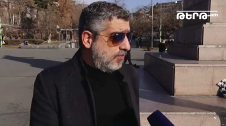 Կատաստրոֆիկ վիճակում ենք, այս ոչնչությունները պետք է հեռանան, և գա մի մարդ, ով իր «ես»-ից բարձր կդասի ազգային արժեքները. Արամո (տեսանյութ) Կատաստրոֆիկ վիճակում ենք, այս ոչնչությունները պետք է հեռանան, և գա մի մարդ, ով իր «ես»-ից բարձր կդասի ազգային արժեքները. Արամո (տեսանյութ)