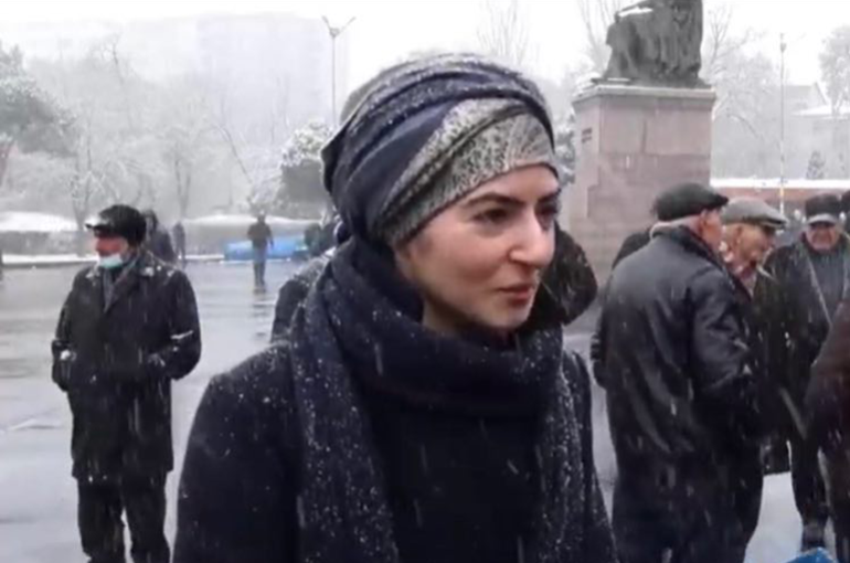 Ոստիկանությունն ապօրինի կերպով խոչընդոտում է և թույլ չի տալիս ներկայացնել պերֆորմանսը՝ պատճառաբանելով, թե նախապես չի տեղեկացվել քաղաքապետարանում. «ՎԵՏՕ» շարման անդամը՝ ֆուտուրիստական ներկայացման մասին Ոստիկանությունն ապօրինի կերպով խոչընդոտում է և թույլ չի տալիս ներկայացնել պերֆորմանսը՝ պատճառաբանելով, թե նախապես չի տեղեկացվել քաղաքապետարանում. «ՎԵՏՕ» շարման անդամը՝ ֆուտուրիստական ներկայացման մասին