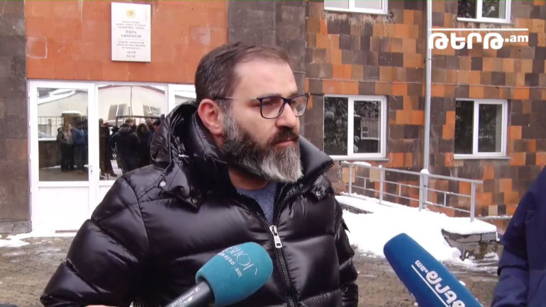Բազմաթիվ իրավաբաներ գլուխ են ջարդում, որ հասկանան թե սա ինչ էր, իրավական անուն չունի.
 դատարանը ոչ իրավաչափ ճանաչեց Նարեկ Մալյանի ձերբակալությունը (տեսանյութ)