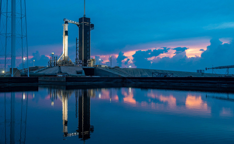 SpaceX ընկերությունը մեկնարկից մոտ 1,5 րոպե առաջ չեղարկել է հրթիռի արձակումը