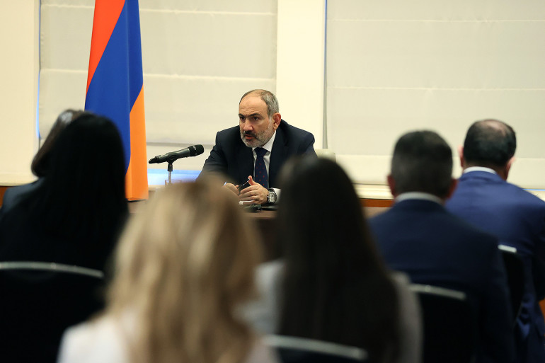Մոսկվայում Փաշինյանի հետ հանդիպմանը մասնակցել փորձած 3 երիտասարդ բերման է ենթարկվել, մի քանի ժամ անց ազատ արձակվել. Ներսես Ներսեսյան Մոսկվայում Փաշինյանի հետ հանդիպմանը մասնակցել փորձած 3 երիտասարդ բերման է ենթարկվել, մի քանի ժամ անց ազատ արձակվել. Ներսես Ներսեսյան
