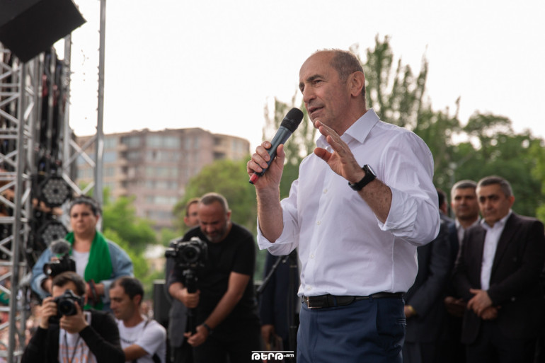 Ղարաբաղի ապագան բավական մշուշոտ է, նոյեմբերի 9-ի չարաբաստիկ հայտարարությունը ենթադրում է, որ 4,5 տարի անց Ադրբեջանը կարող է հրաժարվել ռուսական խաղաղապահ զորքերից․ Ռոբերտ Քոչարյան (տեսանյութ)