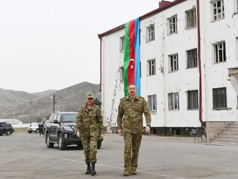 «Այսքան տարվա կարոտից հետո լեգենդար Ջդրդուզում կրկին կհնչի ադրբեջանական մուղամ». Ալիևները մեկնել են Շուշի