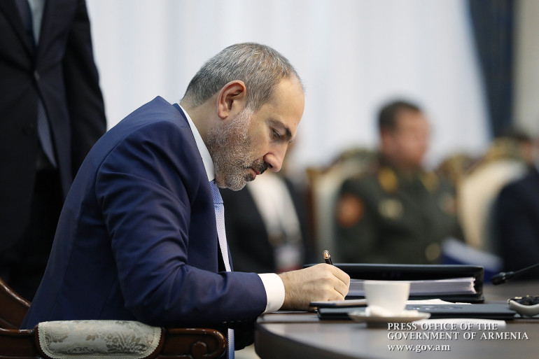 Նիկոլ Փաշինյանն այսօր պաշտոնապես դիմել է ՀԱՊԿ Հավաքական անվտանգության խորհրդի գործող նախագահ Տաջիկստանի նախագահին և ՀԱՊԿ մյուս անդամ պետությունների ղեկավարներին