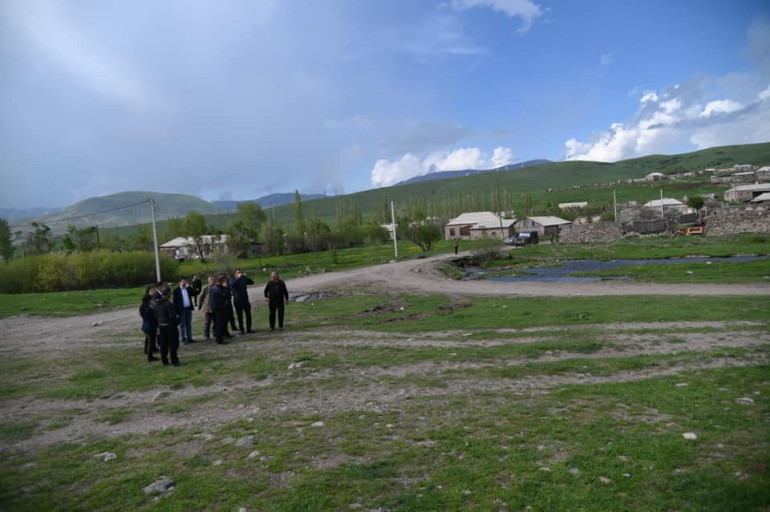 Ադրբեջանցիները Կութ գյուղից 5 կմ հեռավորության վրա են գտնվում, իսկ բանակցությունները շոշափելի արդյունք չեն տվել. համայնքի ղեկավար