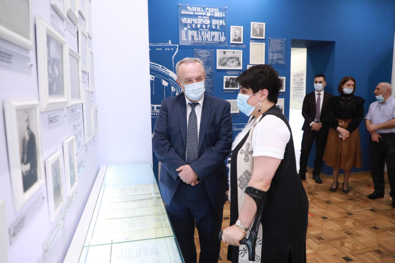 Վահրամ Դումանյանն այցելել է Ալ. Սպենդիարյանի տուն-թանգարան