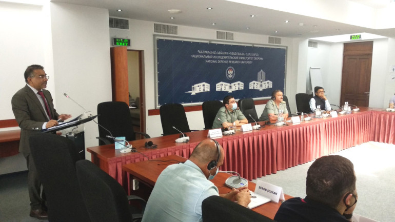 Հայաստանում Հնդկաստանի դեսպանն այցելել է ՊՆ պաշտպանական ազգային հետազոտական համալսարան