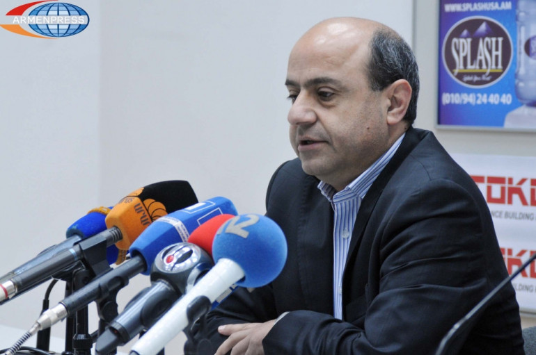 Ճիշտ, ազնիվ կլիներ, որ Փաշինյանը հրաժարվեր պաշտոնից և դուրս գար քաղաքականությունից, ավելի օգնած կլիներ դրանով մեր ժողովրդին․ գերմանահայ գործիչը՝ Հայաստան-Ադրբեջան սահմանների փաստաթղթի մասին Ճիշտ, ազնիվ կլիներ, որ Փաշինյանը հրաժարվեր պաշտոնից և դուրս գար քաղաքականությունից, ավելի օգնած կլիներ դրանով մեր ժողովրդին․ գերմանահայ գործիչը՝ Հայաստան-Ադրբեջան սահմանների փաստաթղթի մասին