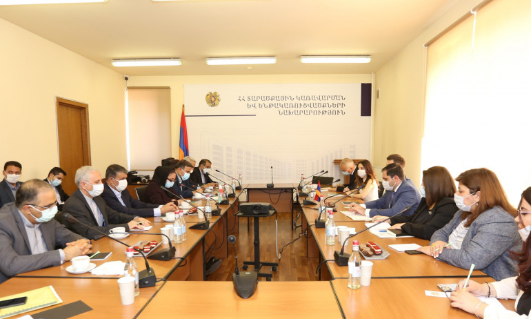 Սուրեն Պապիկյանն ընդունել է Իրանի ճանապարհաշինության և քաղաքաշինության նախարարի գլխավորած պատվիրակությանը․ անդրադարձ է կատարվել ճանապարհատրանսպորտային ոլորտում փոխգործակցության ընդլայնմանը