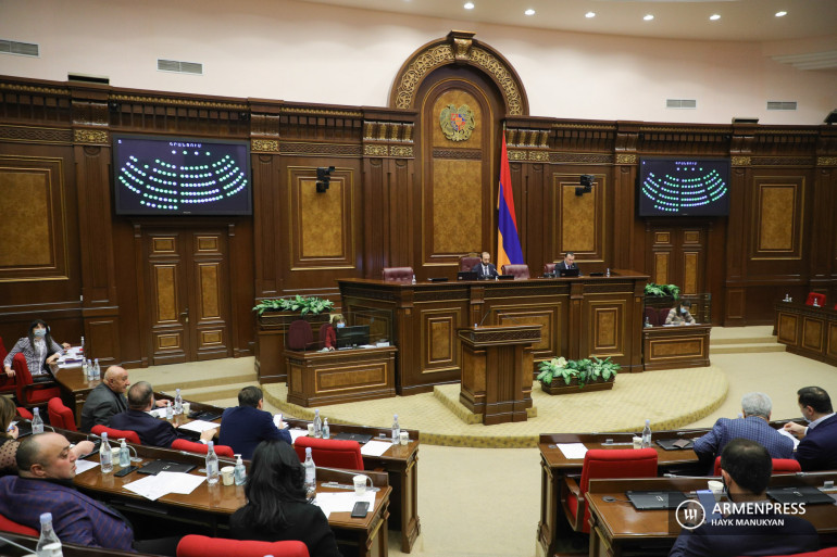 ԱԺ նիստը. օրակարգում է նաև «Պետական սահմանի մասին» օրենքում լրացումներ կատարելու մասին հարցը (տեսանյութ)