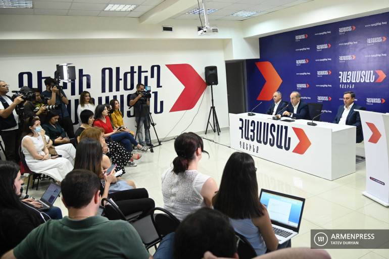 Հանրային Հեռուստատեսության և Հանրային Ռադիոյի կողմից «Հայաստան» դաշինքի ասուլիսը չլուսաբանելը գնահատում ենք կանխակալ վարքագիծ․ Արամ Վարդևանյան