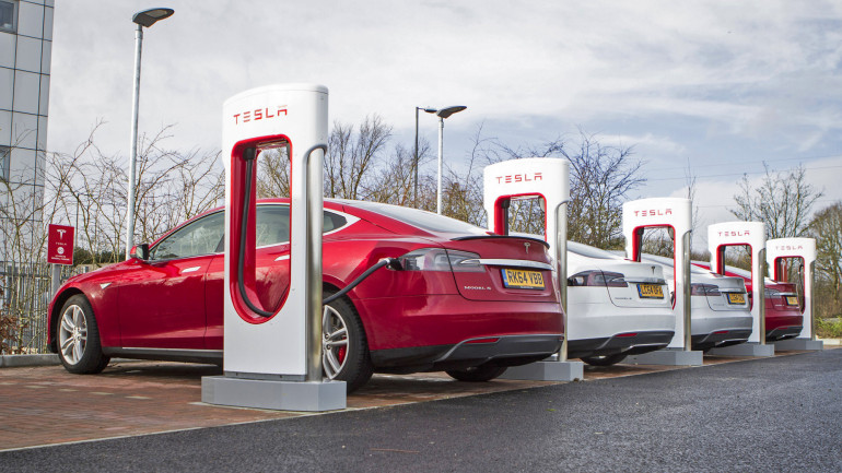 Նորվեգիայում Tesla-ն էլեկտրամեքենաների սեփականատերերին 16 000-ական դոլար կվճարի՝ մեքենաների լիցքավորումը դանդաղեցնելու պատճառով