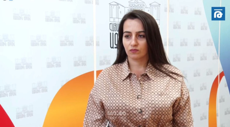Իշխանական պատգամավորները չպետք է անդրադառնան թեմաների, որոնց վերջերս են միայն ծանոթացել, դրանով վնասում են պետության հետագա գործողություններին․ Աննա Կոստանյան (տեսանյութ)