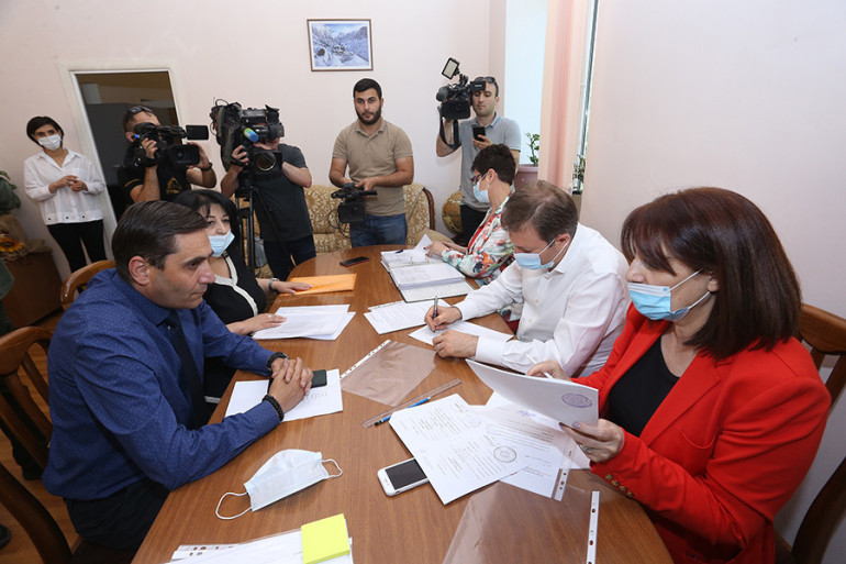 ԲՀԿ-ն նույնիսկ չի դիտարկում կոալիցիայի ֆորմատը, մենք դիտարկում ենք միայն պարզ իրողություն՝ գնում ենք հաղթելու և հաղթելու ենք․ Արման Աբովյան (տեսանյութ)