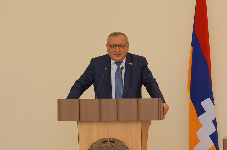 Այսօր ՀՀ-ն ողջ հայության միահամուռ կամքի կարիքն ունի. կիսատված Արցախն իր թիկունքին պիտի ունենա ուժեղ Հայաստան. Արցախի ԱԺ նախագահ
