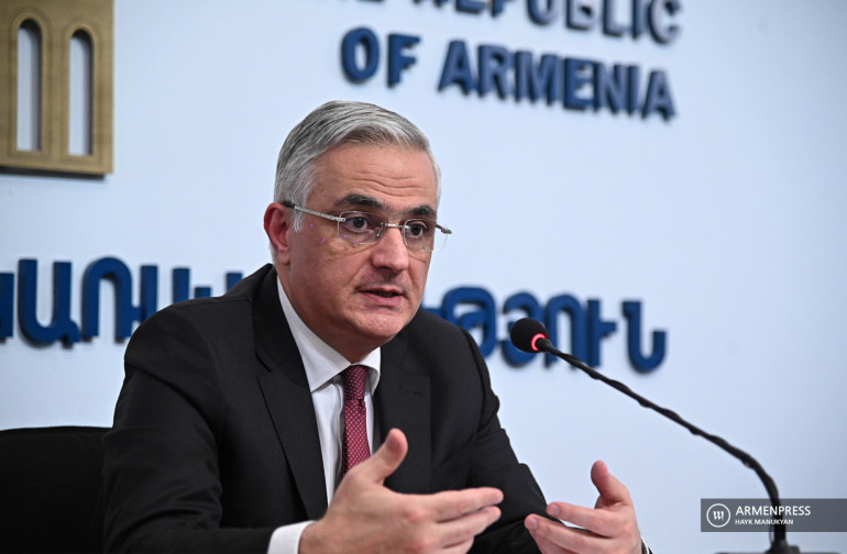 Տարածաշրջանային տրանսպորտային կապերի ապաշրջափակման շուրջ տեղի ունեցող աշխատանքներում «միջանցքային» տրամաբանությամբ հարցեր ՀՀ-ն չի քննարկել և չի քննարկելու․ Մհեր Գրիգորյանը՝ Ալիևի հայտարարության մասին Տարածաշրջանային տրանսպորտային կապերի ապաշրջափակման շուրջ տեղի ունեցող աշխատանքներում «միջանցքային» տրամաբանությամբ հարցեր ՀՀ-ն չի քննարկել և չի քննարկելու․ Մհեր Գրիգորյանը՝ Ալիևի հայտարարության մասին