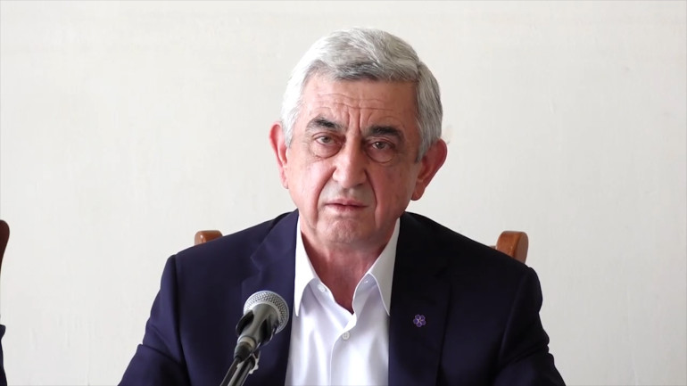 Իշխանավորն առանց ամաչելու ասում է՝ Սև լճի 30 տոկոսը գրավել են, դրա համար պիտի կռիվ անե՞նք, պիտի կրակե՞նք․ Սերժ Սարգսյան (տեսանյութ)