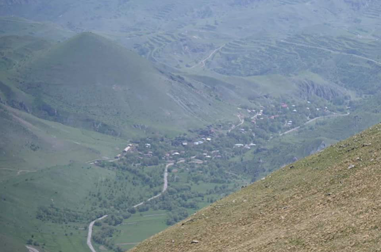 Ադրբեջանցիները տարել են սյունեցիների անասունները, հարվածել հովվին, քաշել նրա ականջները, զենքի ցուցադրումով սպառնացել․ ՄԻՊ–ը՝ Սյունիքում տիրող իրավիճակի մասին