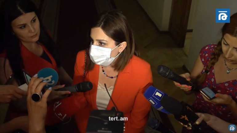 Երևի անսովոր է ներողություն խնդրելը, երևի նման մշակույթ չի եղել․ այո՛, ես ներողություն եմ խնդրել և չեմ պատրաստվում հրաժարական տալ․ Անահիտ Ավանեսյան (տեսանյութ)