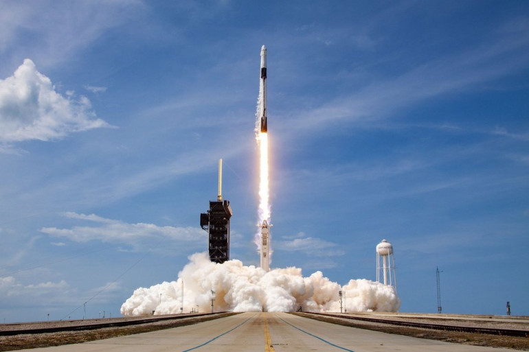 Falcon 9 հրթիռակիրը Dragon տիեզերանավով արձակվել է դեպի Միջազգային տիեզերակայան