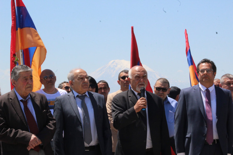«Ազատ Հայրենիք» դաշինքի քարոզարշավը մեկնարկել է Հայոց ցեղասպանության զոհերի հուշահամալիրի մոտից (լուսանկարներ)