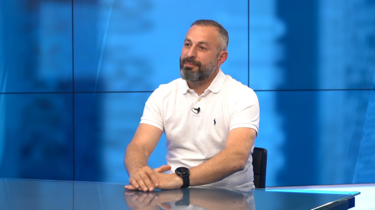 Հայաստանում զինվորական ծառայությունը պետք է կրճատվի մինչև 1 տարի․ Մհեր Տերտերյան (տեսանյութ)