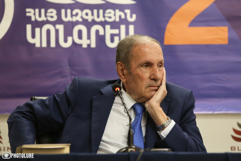 Իր տանն եմ ես եղել, հաստատ ձայնագրել է, թող ցույց տա․ Լևոն Տեր–Պետրոսյանը՝ Նիկոլ Փաշինյանի պնդման մասին, թե առաջին նախագահն իրեն ասել է՝ հողերը պետք է տաս (տեսանյութ)