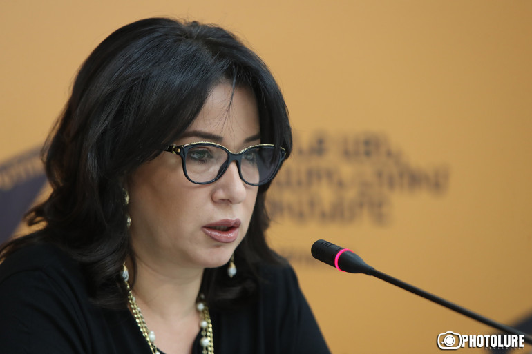Փաշինյանը եղել է ՀՀ մամուլի առաջին, և, գուցե, ամենապահանջված լրատվական «քիլլերը», որն ունեցել է հարյուրավոր զոհեր, ում օգտագործել են գրեթե բոլորը՝ իրենց խնդիրների լուծման ճանապարհին․ Ս․ Սեյրանյան
