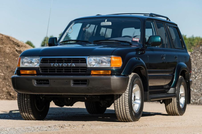 Ինչպես նորը. 1994 թվականի արտադրության Toyota Land Cruiser 80 մեքենան աճուրդի է հանվել 80 000 դոլարով (լուսանկարներ)