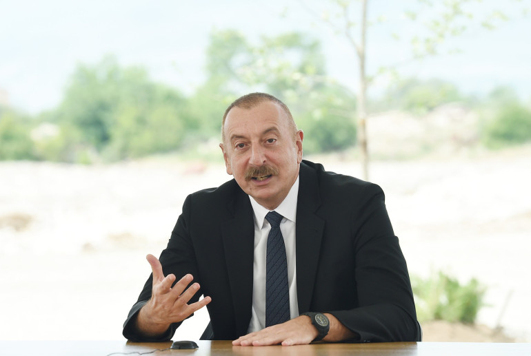 «Եթե Երևանը խաղաղություն է ցանկանում, ապա պետք է սահմանազատման շուրջ բանակցություններ սկսի մեզ հետ, եթե նրանք դա չանեն, կզղջան դրա համար». Ալիև